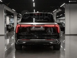 Hongqi E-HS9, 2021 3